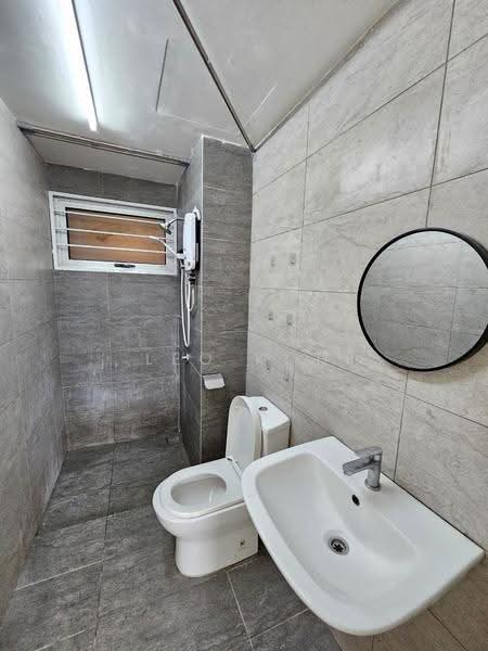 Kediaman Servis untuk Disewa di Galleria Equine Park - Leo Koh - Bathroom - PropertyGuru.com.my
