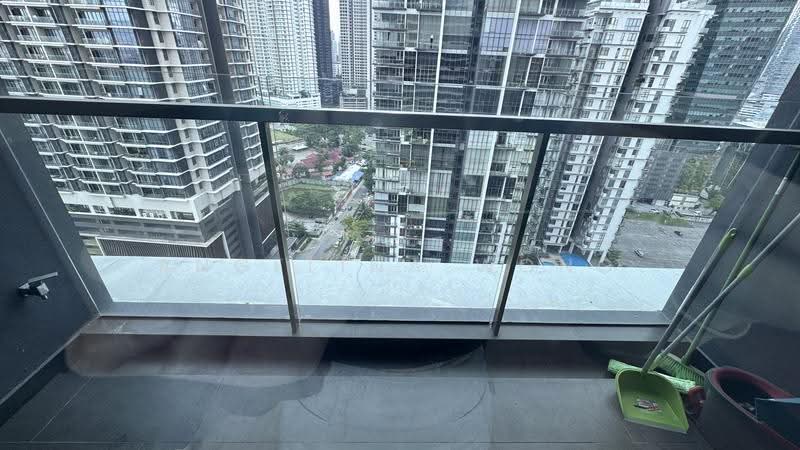 Kediaman Servis untuk Disewa di 10 Stonor - Angelina Wong Yun Hui - Balcony - PropertyGuru.com.my