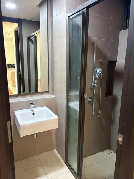 Kediaman Servis untuk Disewa di The Tamarind - Gan Chun Kai - Bathroom - PropertyGuru.com.my