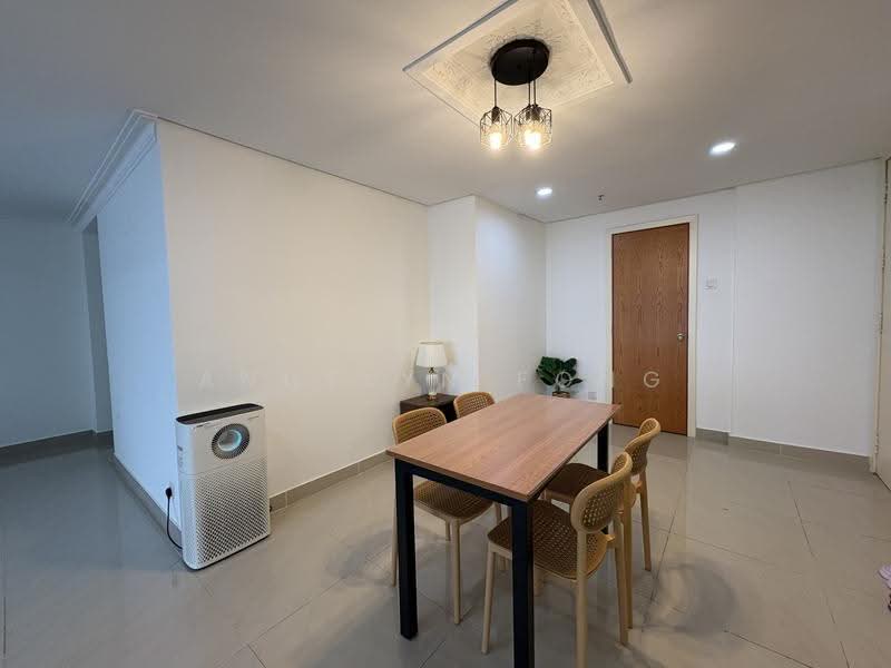 Service Residence for Sale at i-Zen @ Kiara 2 - Angelyn Fong - Dining Room - PropertyGuru.com.my