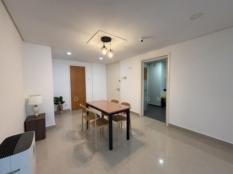 Service Residence for Sale at i-Zen @ Kiara 2 - Angelyn Fong - Dining Room - PropertyGuru.com.my