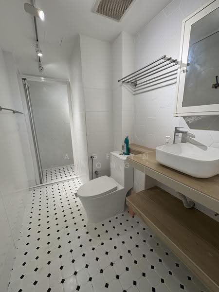 Service Residence for Sale at i-Zen @ Kiara 2 - Angelyn Fong - Bathroom - PropertyGuru.com.my