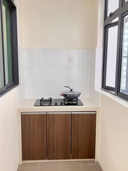 Kondominium untuk Disewa di 98 Nibong Residence - Gan Chun Kai - Kitchen - PropertyGuru.com.my