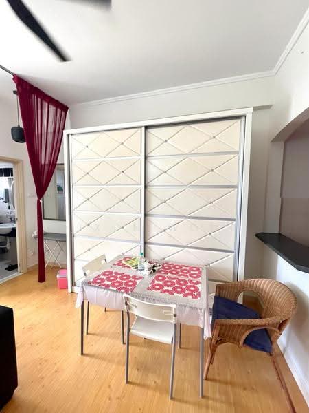 Service Residence for Rent at Mayfair - Dixon Wong - Dining Room - PropertyGuru.com.my