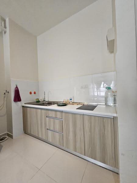 Kediaman Servis untuk Disewa di Core Soho Suite - Jacob Simmon - Kitchen - PropertyGuru.com.my