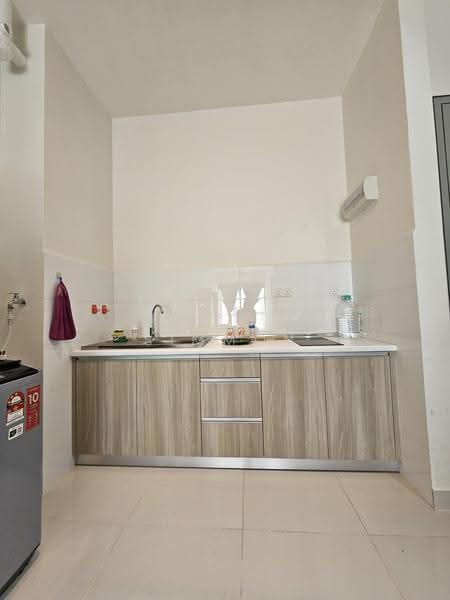 Kediaman Servis untuk Disewa di Core Soho Suite - Jacob Simmon - Kitchen - PropertyGuru.com.my
