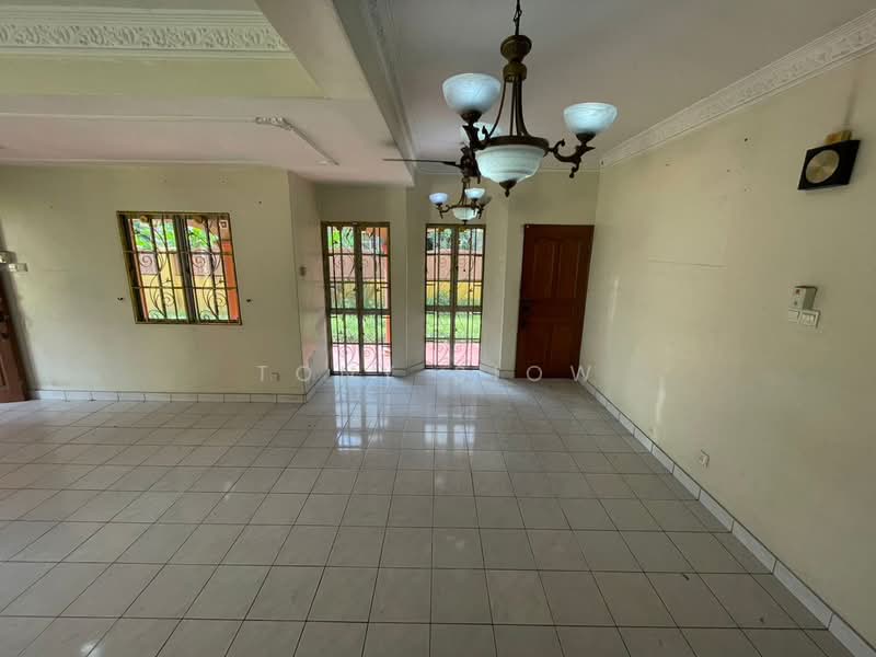 Rumah Berkembar untuk Dijual di Usj 5 (Subang Jaya) - Tony Siow - PropertyGuru.com.my