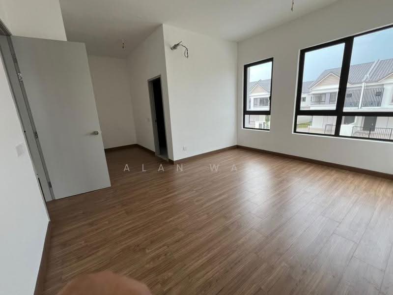 Rumah Berkembar untuk Dijual di Persiaran Rimba Permai (Cyberjaya) - Alan Wan - PropertyGuru.com.my