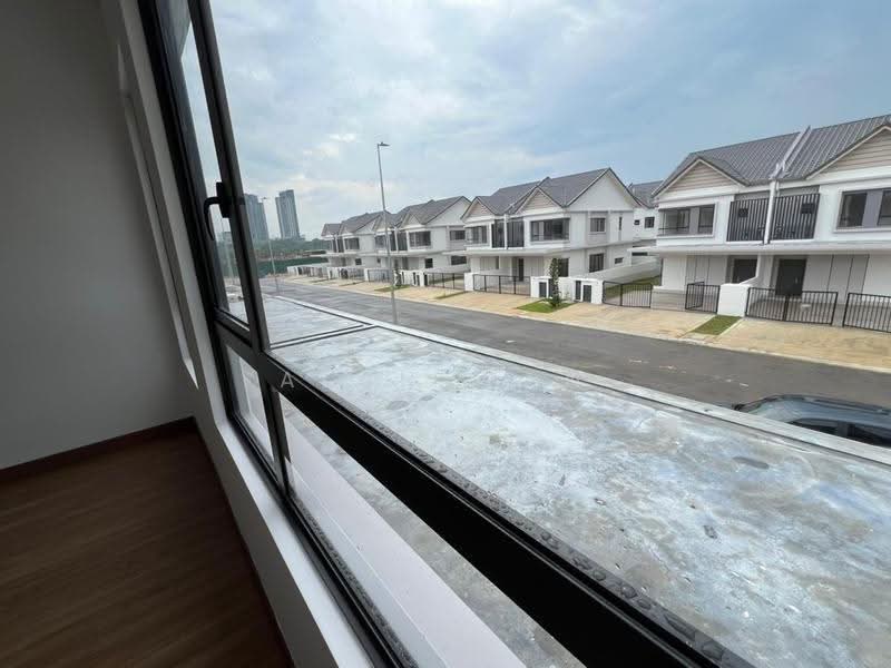 Rumah Berkembar untuk Dijual di Persiaran Rimba Permai (Cyberjaya) - Alan Wan - PropertyGuru.com.my