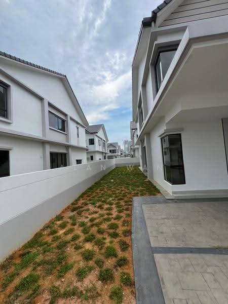 Rumah Berkembar untuk Dijual di Persiaran Rimba Permai (Cyberjaya) - Alan Wan - PropertyGuru.com.my