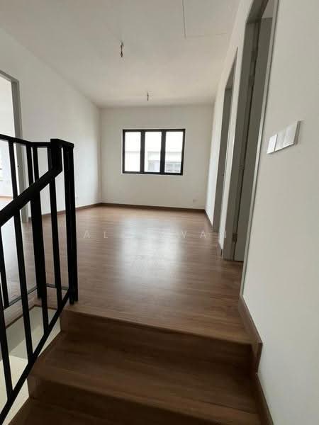 Rumah Berkembar untuk Dijual di Persiaran Rimba Permai (Cyberjaya) - Alan Wan - PropertyGuru.com.my
