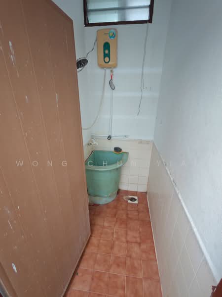 1-storey Terraced House for Rent in Taman Emas Suria (Sungai Petani) - Wong Chun Yian - Bathroom - PropertyGuru.com.my