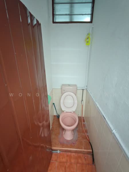 1-storey Terraced House for Rent in Taman Emas Suria (Sungai Petani) - Wong Chun Yian - Bathroom - PropertyGuru.com.my