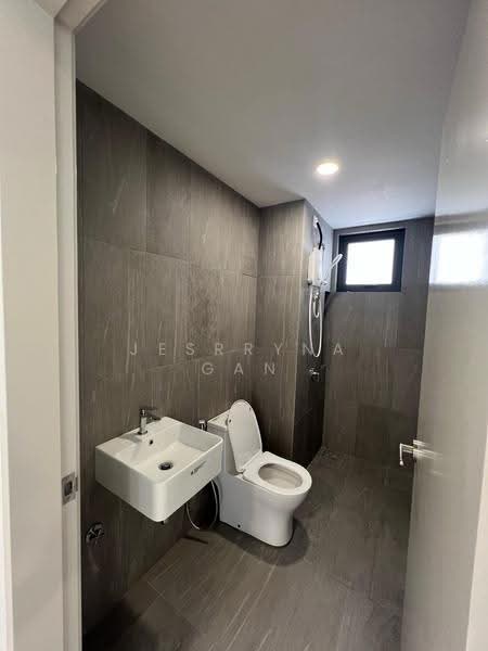Service Residence for Rent at Savvy @ Riana Dutamas - Miss Gan - Bathroom - PropertyGuru.com.my