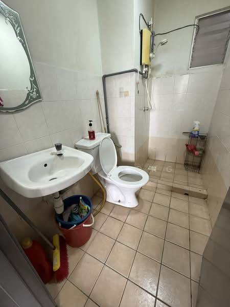 Condominium for Sale at Koi Tropika - Joey Wong - Bathroom - PropertyGuru.com.my