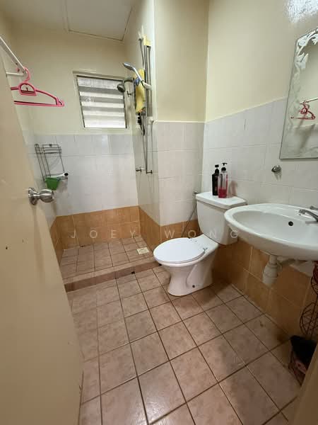 Condominium for Sale at Koi Tropika - Joey Wong - Bathroom - PropertyGuru.com.my
