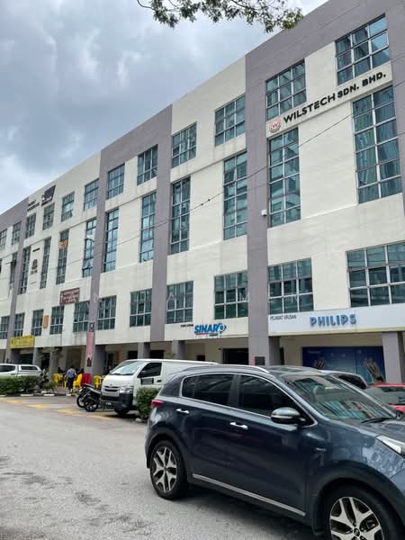 Shop for Sale in Petaling Jaya (Selangor) - Ang Ah Meng - PropertyGuru.com.my