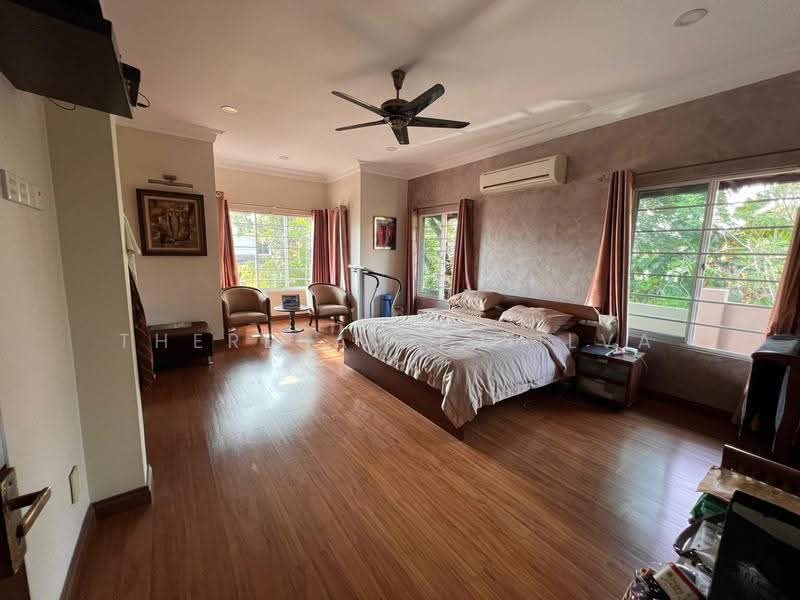 Bungalow House untuk Dijual di Taman Yarl (Jalan Klang Lama (Old Klang Road)) - Theresa De Silva - PropertyGuru.com.my