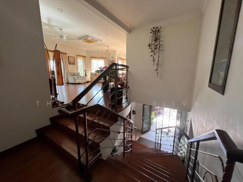 Bungalow House untuk Dijual di Taman Yarl (Jalan Klang Lama (Old Klang Road)) - Theresa De Silva - PropertyGuru.com.my