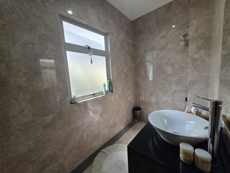 Bungalow for Sale in Setia Eco Park (Setia Alam) - Joseph Chan - Bathroom - PropertyGuru.com.my