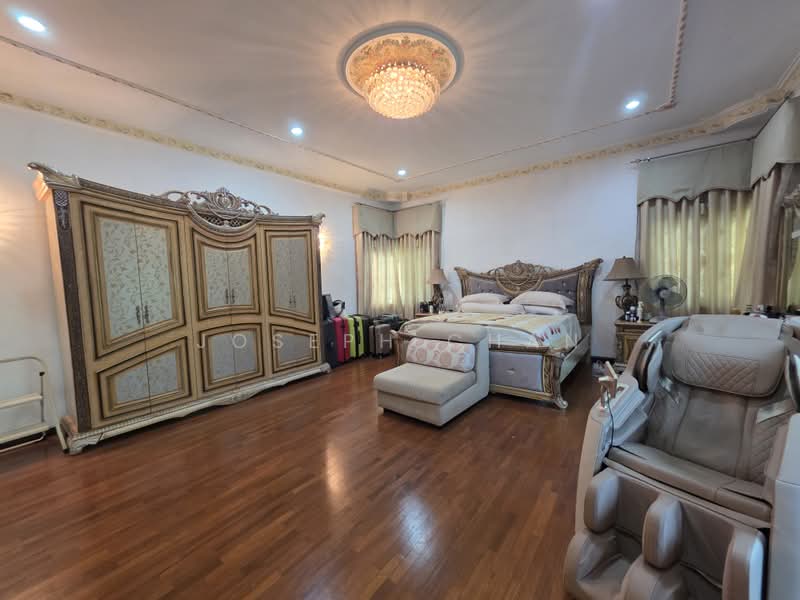 Bungalow for Sale in Setia Eco Park (Setia Alam) - Joseph Chan - Bedroom - PropertyGuru.com.my