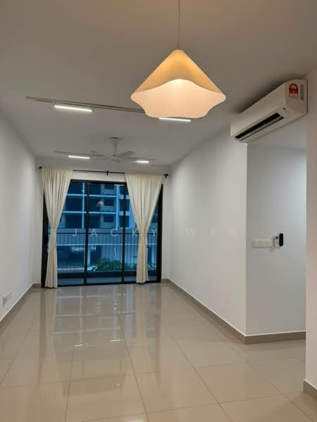 Kondominium untuk Disewa di Kuchai Sentral - Jacky Wan - Living Room - PropertyGuru.com.my