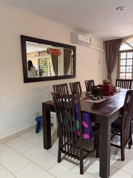 Condominium for Sale at City Gardens - Chen Kah Seng - Dining Room - PropertyGuru.com.my