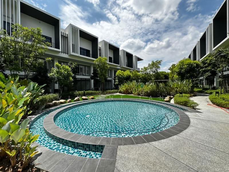 Rumah Teres 3-Tingkat untuk Dijual di Bukit Rahman Putra (Sungai Buloh) - Vincent Tan - PropertyGuru.com.my