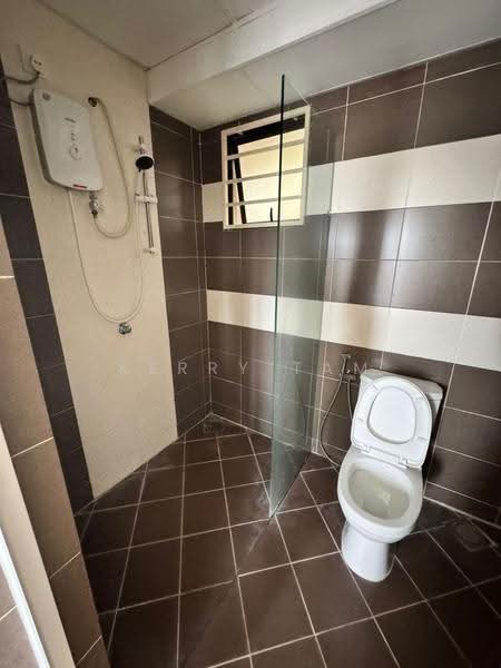 Service Residence for Sale at Serviced Residence @ Pelangi Damansara Sentral - Kerry Tam - Bathroom - PropertyGuru.com.my