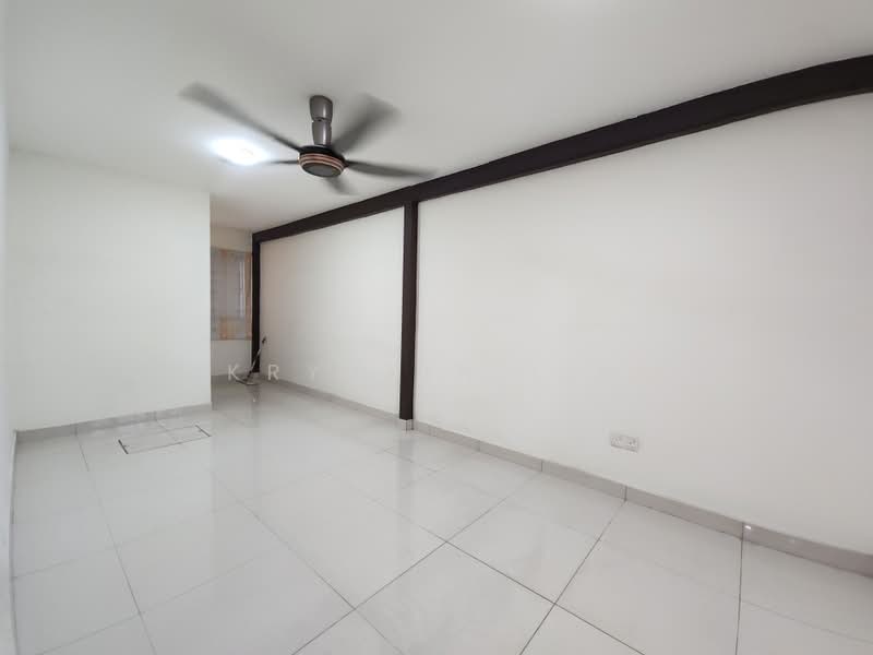 Rumah Teres 2-Tingkat untuk Dijual di Kota Kemuning (Shah Alam) - Krystin Lim - Ground Floor Room - PropertyGuru.com.my