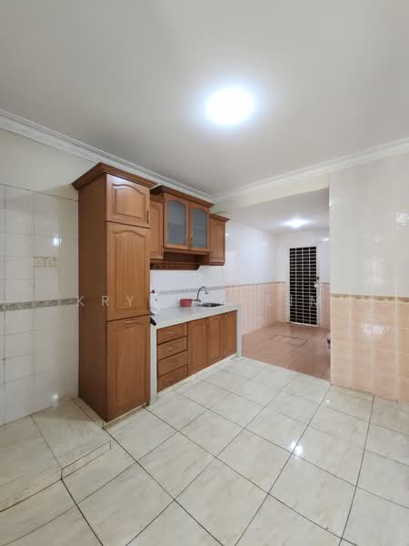 Rumah Teres 2-Tingkat untuk Dijual di Kota Kemuning (Shah Alam) - Krystin Lim - Kitchen - PropertyGuru.com.my