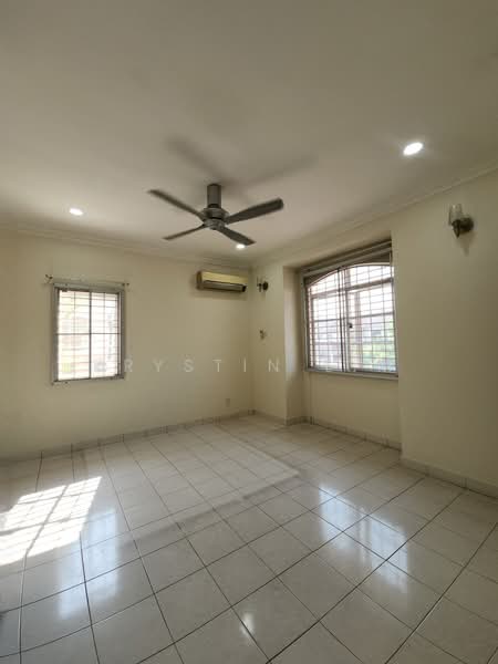 Rumah Teres 2-Tingkat untuk Dijual di Kota Kemuning (Shah Alam) - Krystin Lim - Master Room - PropertyGuru.com.my