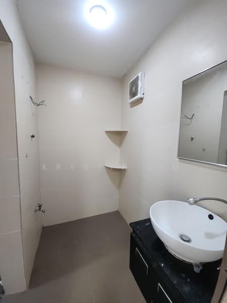 Rumah Teres 2-Tingkat untuk Dijual di Kota Kemuning (Shah Alam) - Krystin Lim - Bathroom - PropertyGuru.com.my