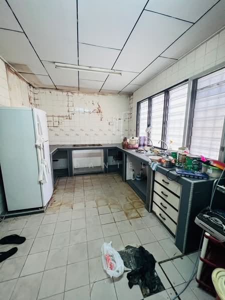 Rumah Teres 3 Tingkat untuk Dijual di Taman Dagang (Ampang) - Daniel Ng - PropertyGuru.com.my
