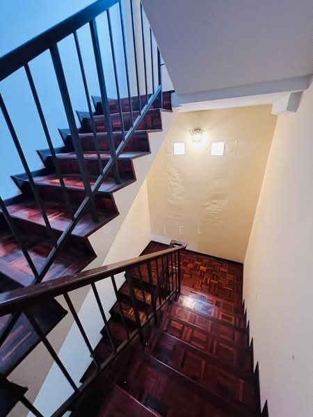 Rumah Teres 3-Tingkat untuk Dijual di Taman Dagang (Ampang) - Daniel Ng - PropertyGuru.com.my