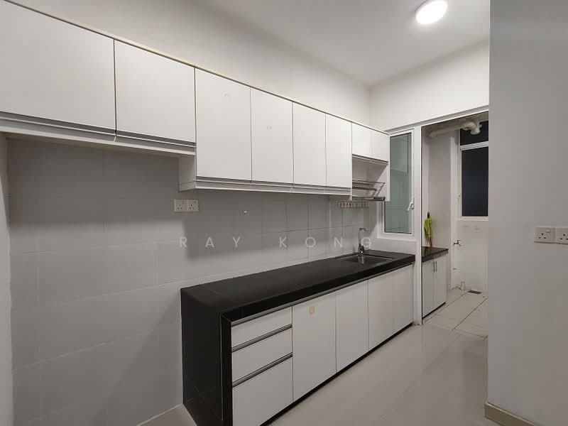 Condominium for Rent at Scenaria @ North Kiara Hills - Ray Kong - Kitchen - PropertyGuru.com.my