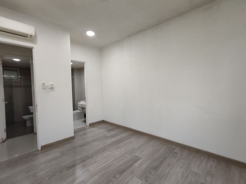 Condominium for Rent at Scenaria @ North Kiara Hills - Ray Kong - Bathroom - PropertyGuru.com.my