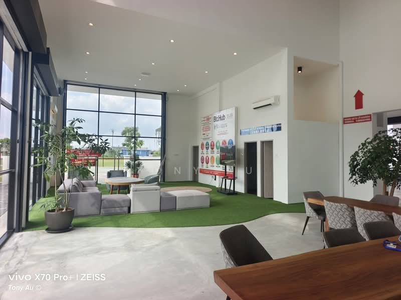 Kilang Berkembar untuk Dijual di Menglembu (Ipoh) - Tony Au - Living Room - PropertyGuru.com.my