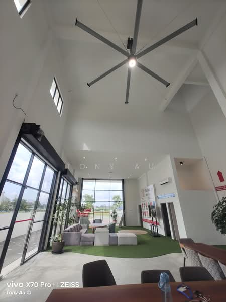 Kilang Berkembar untuk Dijual di Menglembu (Ipoh) - Tony Au - Living Room - PropertyGuru.com.my