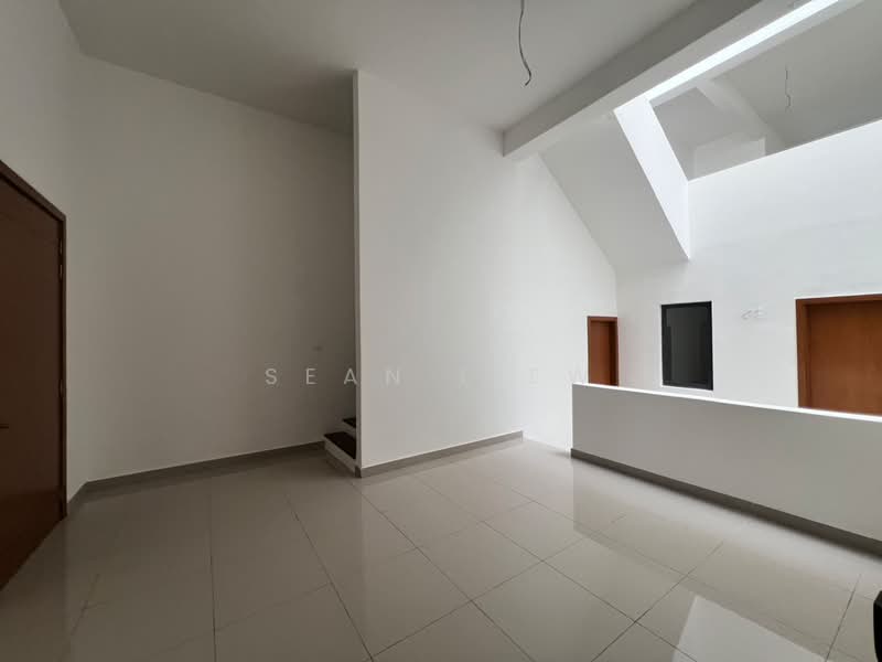 Rumah Teres 3.5 Tingkat untuk Dijual di Petaling Jaya (Selangor) - Sean Liew - PropertyGuru.com.my