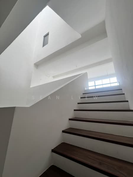 Rumah Teres 3.5 Tingkat untuk Dijual di Petaling Jaya (Selangor) - Sean Liew - PropertyGuru.com.my