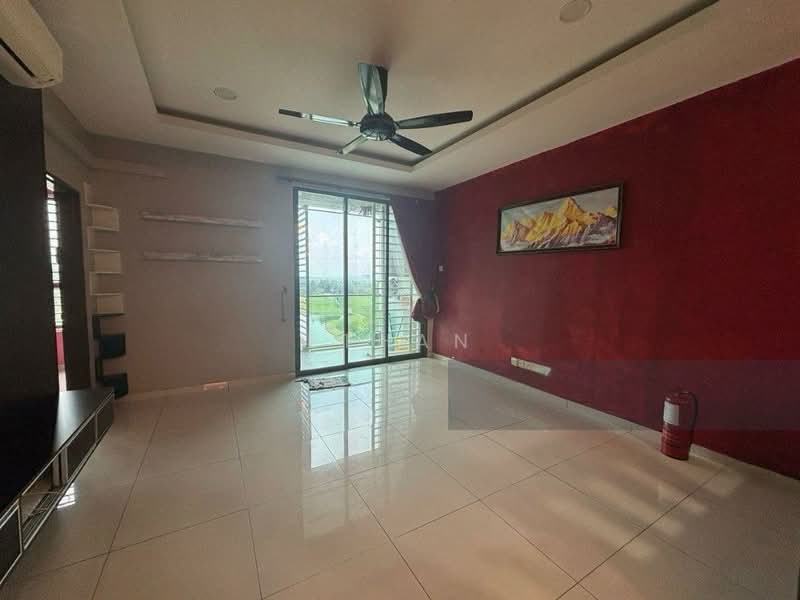Kediaman Servis untuk Dijual di Suria Putra - Ethan Swe - Living Room - PropertyGuru.com.my
