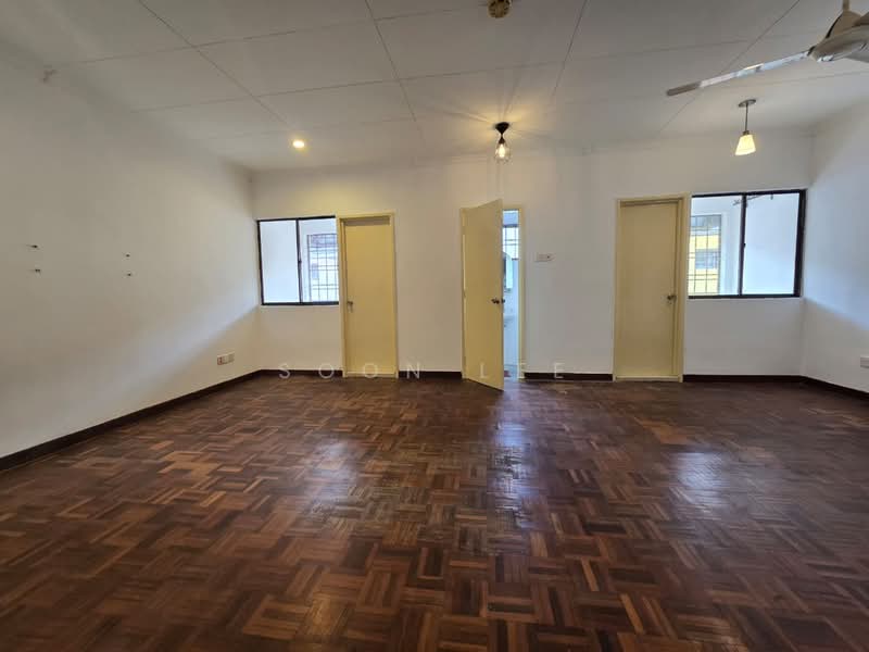 2.5-storey Terraced House for Sale in Bandar Utama 10 (Bandar Utama) - Soon Lee Wang - PropertyGuru.com.my