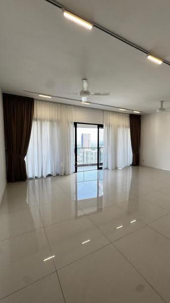 Condominium for Sale at Setia Sky Seputeh - Michael Kong Kang Wei - Living Room - PropertyGuru.com.my