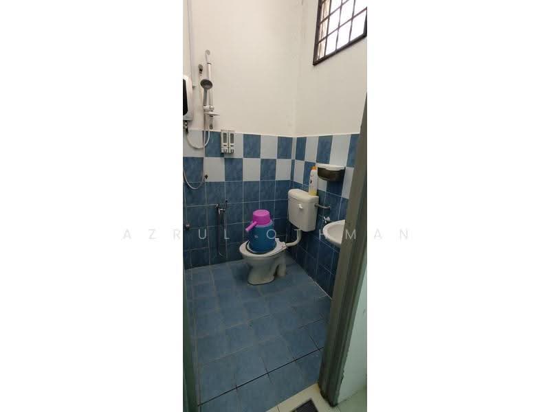 Rumah Teres 1-Tingkat untuk Dijual di Taman Intan Duyung (Port Dickson) - Azrul Othman - Bathroom - PropertyGuru.com.my