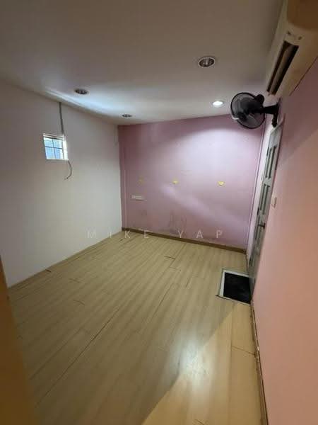 Pangsapuri untuk Disewa di Vista Shop Apartment (Damansara Damai) - Mike Yap - Interior - PropertyGuru.com.my