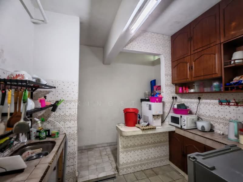 Pangsapuri untuk Dijual di The Riviera - Kingston Choo - Kitchen - PropertyGuru.com.my
