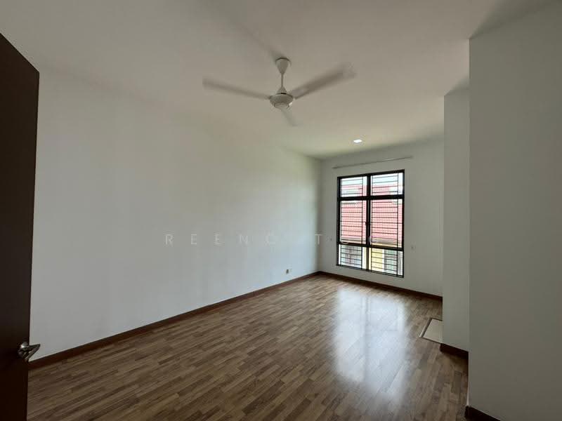 Semi-Detached House for Sale in Subang Bestari (Shah Alam) - Reeno Too - PropertyGuru.com.my