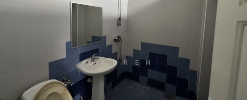 Rumah Banglo untuk Dijual di Usj 5 (Subang Jaya) - Darren Ng - Bathroom - PropertyGuru.com.my