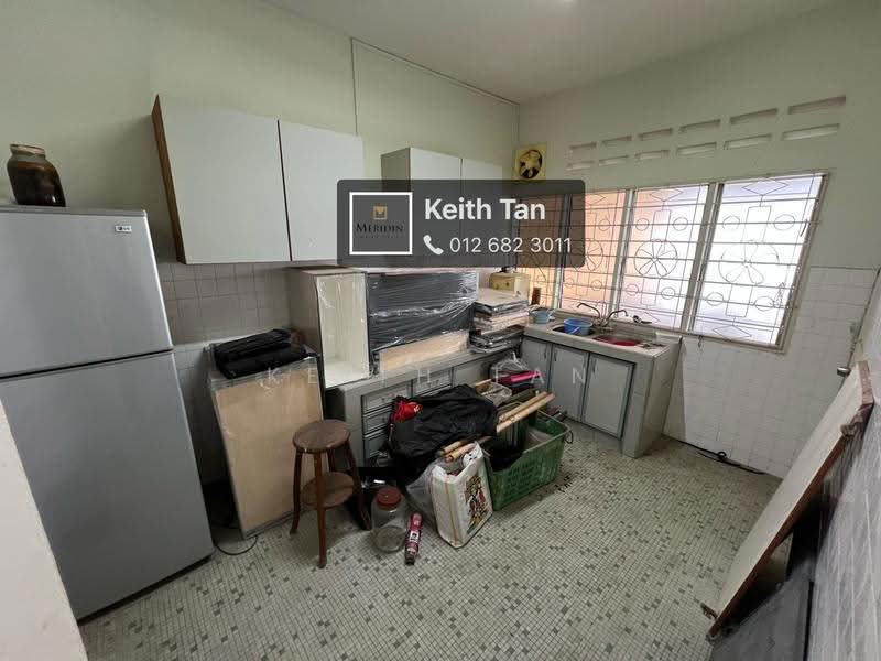 Rumah Teres 2-Tingkat untuk Dijual di Taman Sentosa (Bukit Baru) - Keith Tan - PropertyGuru.com.my